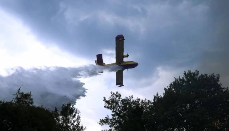Συνεχίζεται η μάχη με τις φλόγες στην Αλιστράτη Σερρών