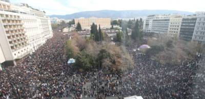 Εργαζόμενοι ΕΡΤ: “Οι διαδηλώσεις για τα Τέμπη υποβαθμίστηκαν ακραία από τη δημόσια τηλεόραση”