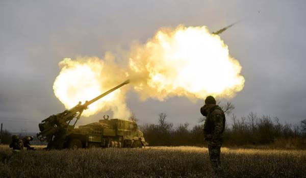 Περισσότεροι από 900 νεκροί και τραυματίες από τα όπλα διασποράς στην Ουκρανία το 2022