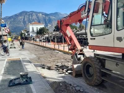 Ολοκλήρωση ανάπλασης Ναυαρίνου μέχρι το Πάσχα - Διαβεβαιώσεις Βασιλόπουλου