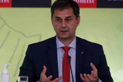 Θεοχάρης: Καταστρώνουμε σχέδιο για το πώς θα ανοίξει ο Τουρισμός