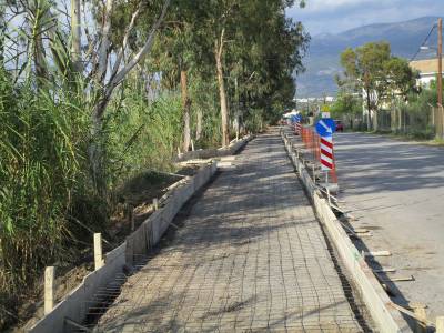 Εργασίες ανάπλασης της όχθης του Αρι 