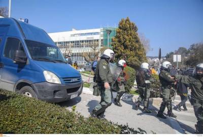 Αστυνομική επέμβαση στο ΑΠΘ για τον τερματισμό νέας κατάληψης (βίντεο)