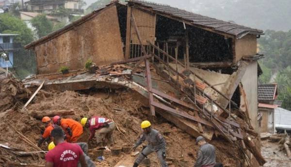 Βραζιλία: Ανέβηκαν στους 146 οι νεκροί από τις καταστροφικές πλημμύρες