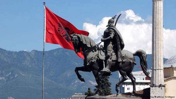 DW: Επιστρέφει το «φάντασμα» της Μεγάλης Αλβανίας;