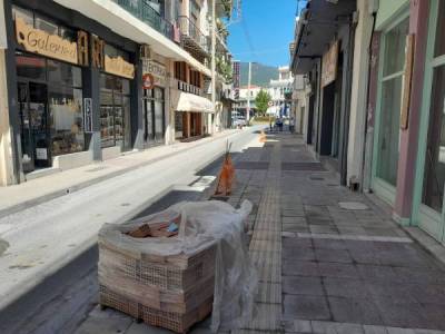 Εργα Δήμου Καλαμάτας: Δύσκολα θα σωθούν ανάπλαση Αναγνωσταρά και Σχολείου Άρι