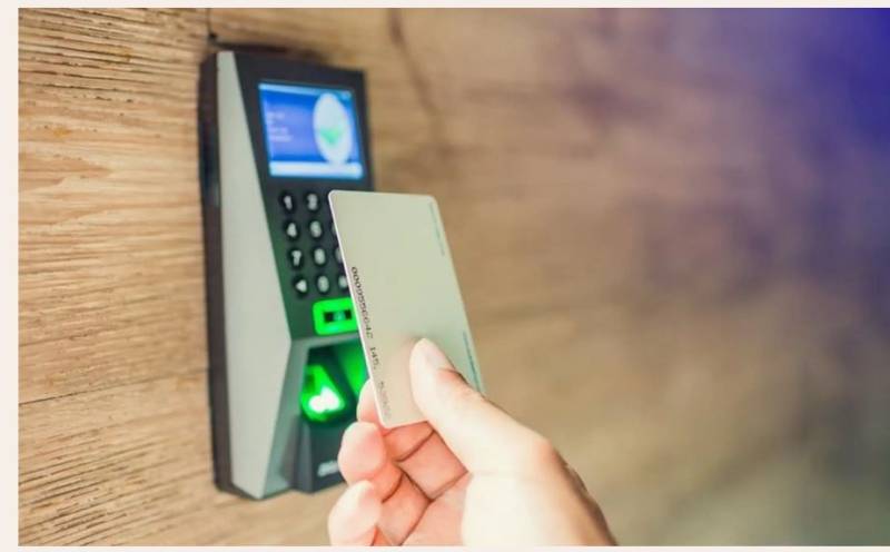 Ψηφιακή κάρτα: Έρχεται επέκταση σε νέους κλάδους (Βίντεο)