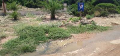 Δυσοσμία από φρεάτιο στην παραλία Κυπαρισσίας