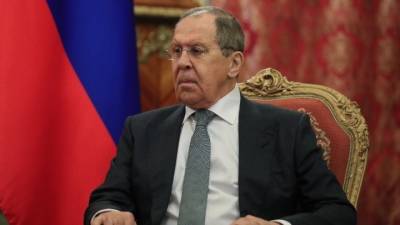 Λαβρόφ: Η πολιτική του ΝΑΤΟ εγείρει κίνδυνο «απευθείας σύγκρουσης» πυρηνικών δυνάμεων