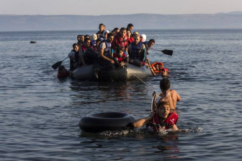 Η Κομισιόν έτοιμη να παράσχει περαιτέρω βοήθεια στην Ελλάδα για το Προσφυγικό