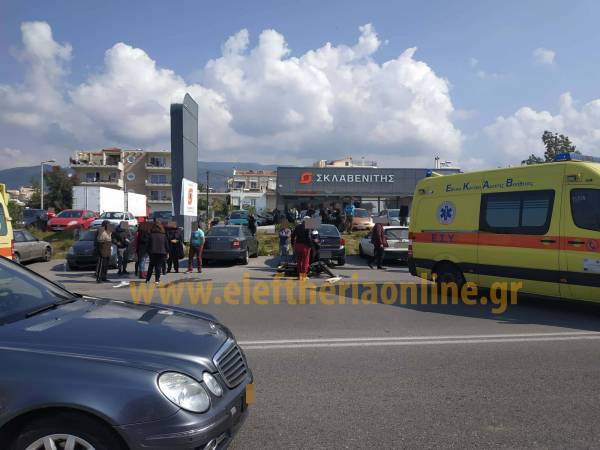 Καλαμάτα: Τροχαίο με δύο τραυματίες στην οδό Αθηνών (φωτογραφίες)