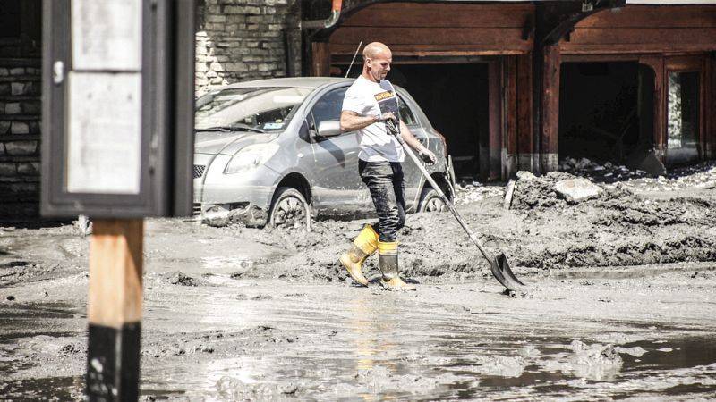 Σαρωτικές πλημμύρες σε Ιταλία και Τσεχία