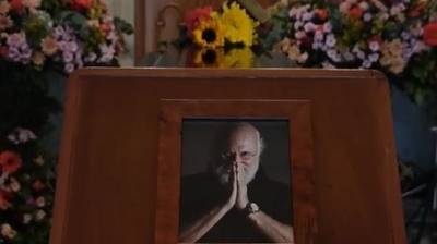 Στην τελευταία του κατοικία στο Α&#039; Νεκροταφείο Αθηνών ο Διονύσης Σαββόπουλος