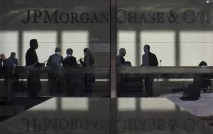 Reuters: Έρχονται πρόστιμα για πέντε τραπεζικούς κολοσσούς