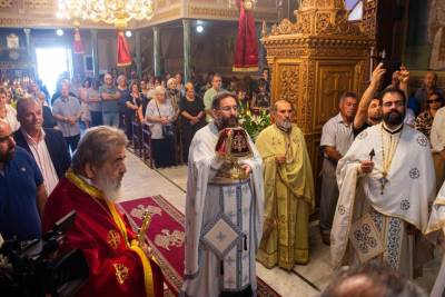 Τα ιερά σεβάσματα χθες στην Κορώνη