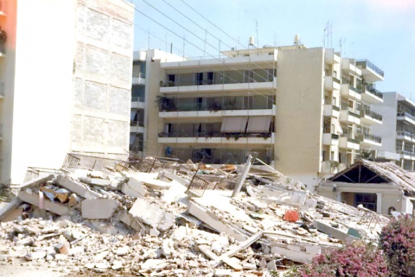 Εκδηλώσεις μνήμης για τα θύματα των σεισμών του 1986 