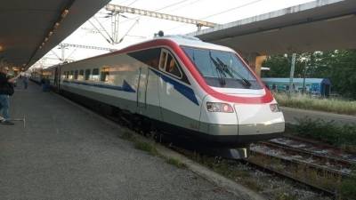 Προαστιακός: Άνδρας παρασύρθηκε από αμαξοστοιχία πριν από τον σταθμό της Κορίνθου