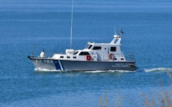 Σύγκρουση αλιευτικού σκάφους με καταμαράν στη Σκάλα Κεφαλλονιάς