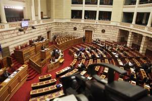 Βουλή: Ψηφίστηκαν οι ρυθμίσεις για ΕΝΦΙΑ και κόκκινα δάνεια