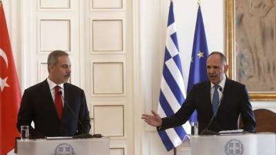 Γεραπετρίτης για συνάντηση με Φιντάν: «Αρχική και ειλικρινής συζήτηση ενός δύσκολου ζητήματος»