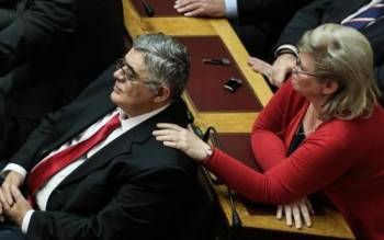 Mιχαλολιάκος: Κε Σαμαρά είπατε για «ορδές λαθρομεταναστών», τι παραπάνω είπαμε εμείς;