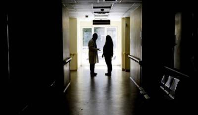 Καπραβέλος: «Γονάτισε» το Παπανικολάου - Θα περιορίσουμε χειρουργεία