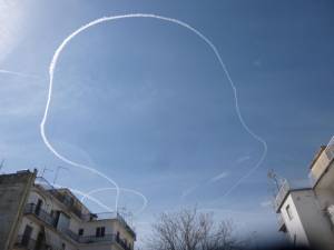 Αεροπλάνα &quot;ζωγραφίζουν&quot; τον ουρανό της Μεσσηνίας (φωτογραφίες)