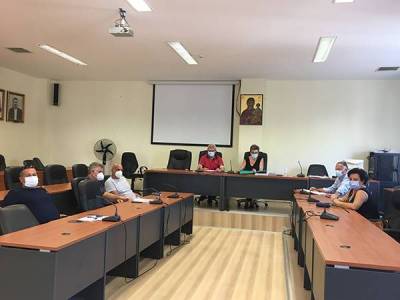 Με διαφωνίες οι παρατάσεις σε έργα του Δήμου Τριφυλίας