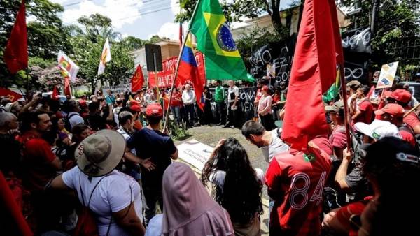 Η Μόσχα αναμένει ότι η Βραζιλία δεν θα αναμειχθεί στην κρίση της Βενεζουέλας