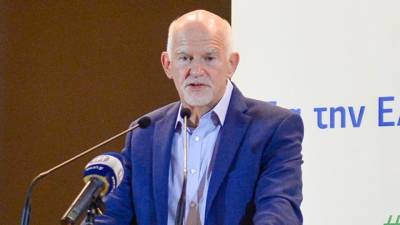 Παπανδρέου από Λάρισα: «Εμείς δεν πρόκειται να γίνουμε δεκανίκι κανενός»