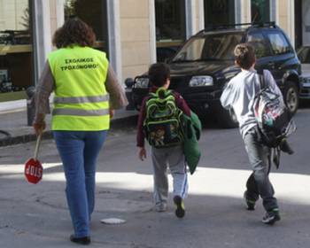 Απάντηση Νίκα για σχολικό τροχονόμο