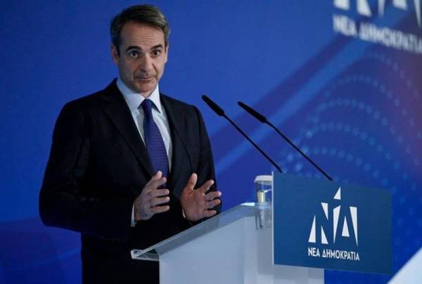 Αύξηση κατώτατου μισθού: Στις 19:00 οι ανακοινώσεις του Κυριάκου Μητσοτάκη