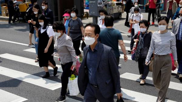 Κορονoϊός - Νότια Κορέα: Χαλαρώνουν προσωρινά τα μέτρα περιορισμού στην περιοχή της Σεούλ