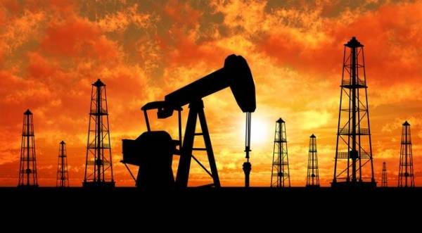 ΗΠΑ: Η υπουργός Ενέργειας ζητεί οι πετρελαϊκές εταιρείες της χώρας της να αυξήσουν την παραγωγή τους