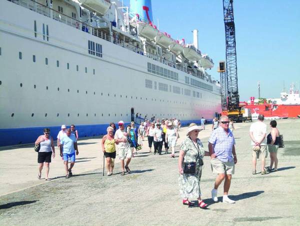 Λιγότερα κρουαζιερόπλοια φέτος στην Καλαμάτα: Χάνουμε 20.000 τουρίστες