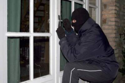 Βρέθηκε ο διαρρήκτης σπιτιού στο Πεταλίδι το 2012