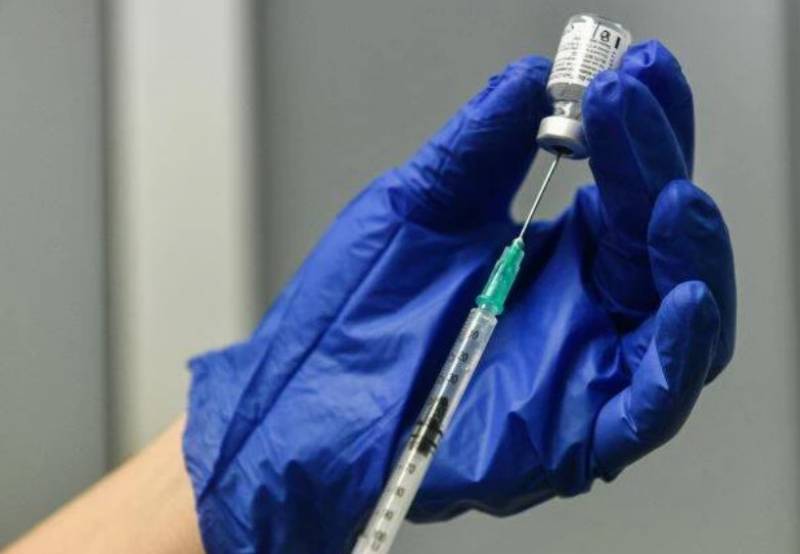 Ιταλία: Θα κινηθεί νομικά εναντίον της Pfizer για καθυστερήσεις στα εμβόλια