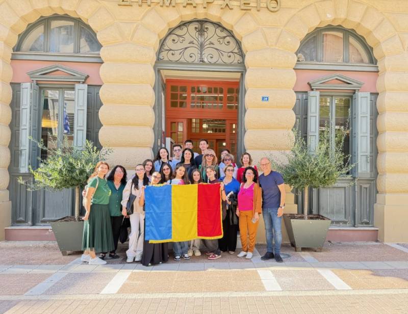 Επίσκεψη σχολείου από το Πλοϊέστι της Ρουμανίας στην Καλαμάτα