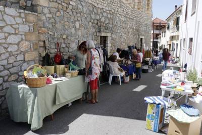 Μπαζάρ από το Σύλλογο Γερμανόφωνων Γυναικών