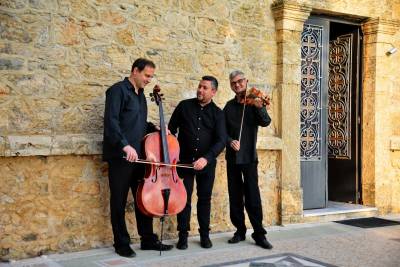 Το μουσικό σύνολο «Kalamata Music Ensemble» αύριο στην Κορώνη