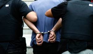 Συνελήφθη στα Εξαμίλια δραπέτης των αγροτικών φυλακών Τίρυνθας