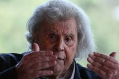 Το όνομα του Θεοδωράκη σε κεντρική οδό της Μεσσήνης