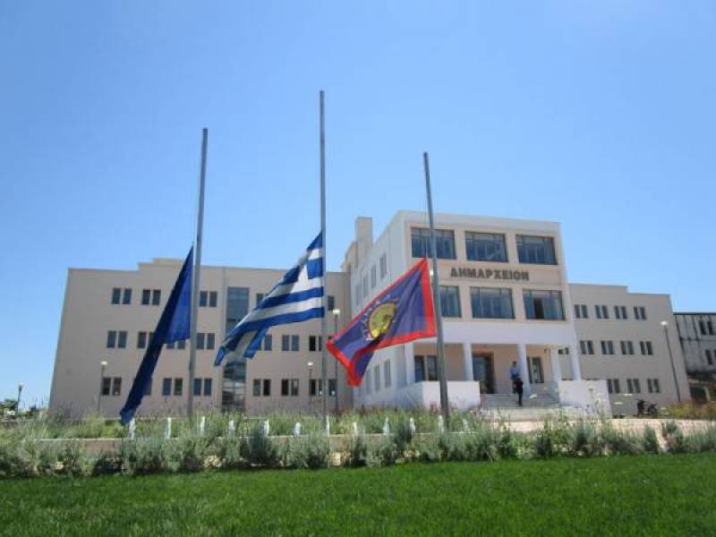 Ανακοίνωση του Δήμου Καλαμάτας για τον θάνατο του Κ. Θεοδωρακάκη στον σαϊτοπόλεμο