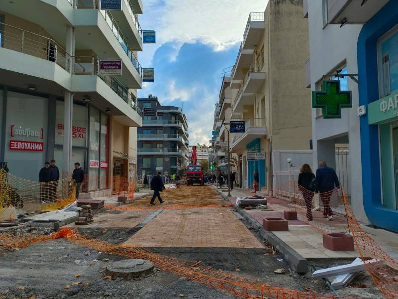 Καλαμάτα: Νέα παράταση για τις αναπλάσεις στο κέντρο - Σημαντική καθυστέρηση “βλέπει” η αντιπολίτευση