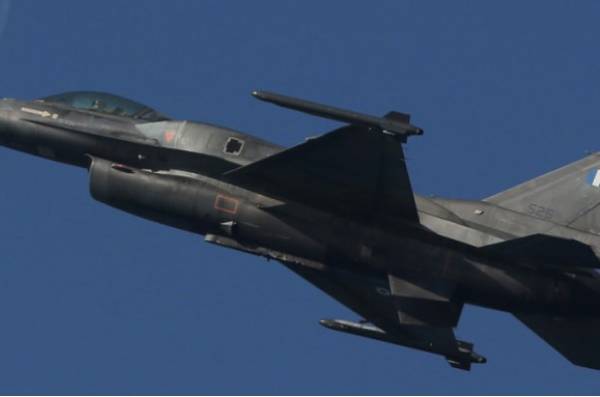 Το μήνυμα του πιλότου του F-16 για την 25η Μαρτίου: «Η Ελλάδα πάντα έβγαινε πιο δυνατή» (Βίντεο)