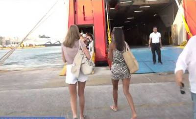 Αναχωρούν και οι τελευταίοι αδειούχοι για Δεκαπενταύγουστο (βίντεο)