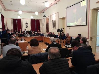 Δημοτικό Συμβούλιο Καλαμάτας: Εκλογή εκπροσώπων σε ΠΕΔ και ΦΟΔΣΑ