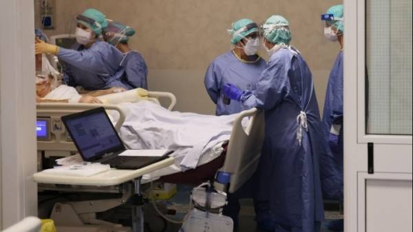 Ιταλία: Υπό πίεση τα νοσοκομεία εξαιτίας της αύξησης των περιστατικών γρίπης