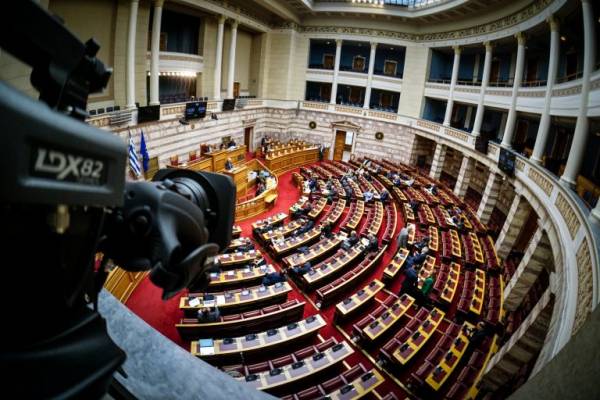 Βουλή: Την Κυριακή η ορκωμοσία των βουλευτών που εξελέγησαν στις 21 Μαΐου
