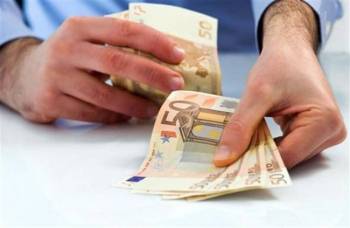 Την Τετάρτη τα προνοιακά στους δικαιούχους